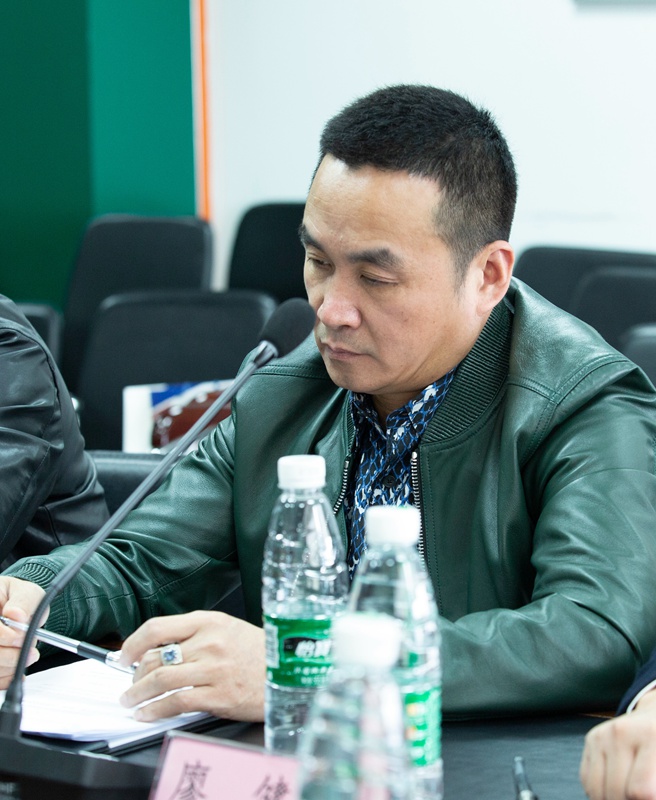 葉志興.jpg 葉志興.jpg